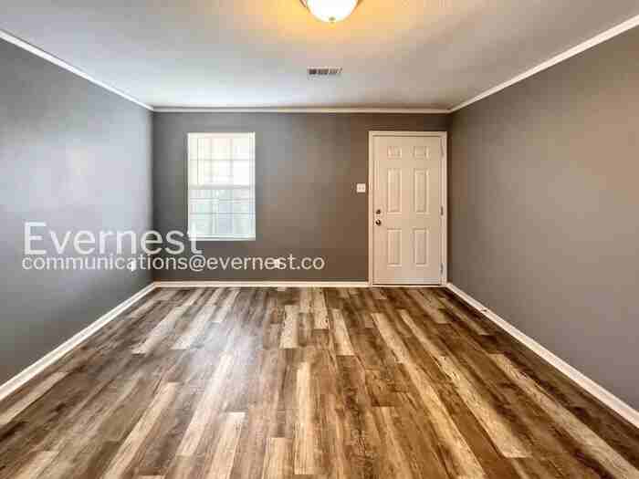 40 Hiland Pl #B - Photo 4 of 13