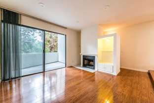 818 N Monterey St #19 - Photo 1 of 1