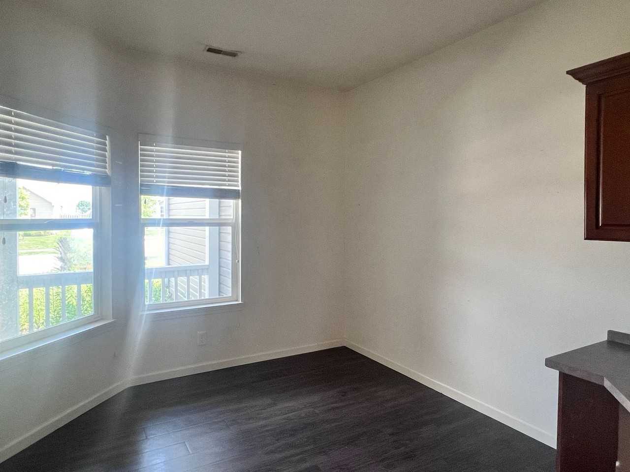 4566 Lamerocke Way - Photo 4 of 20