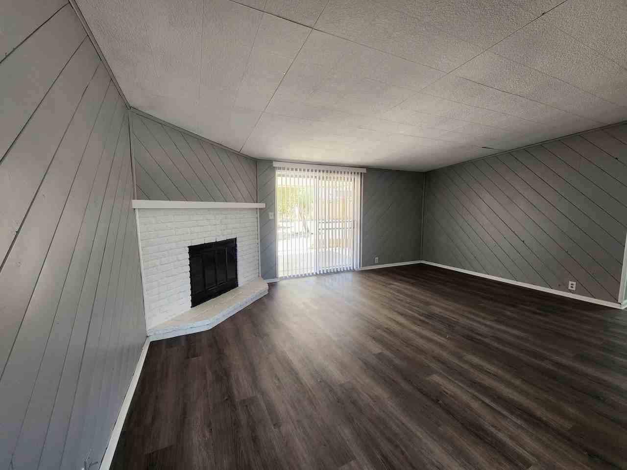 72255 Sunnyvale Dr - Photo 3 of 14