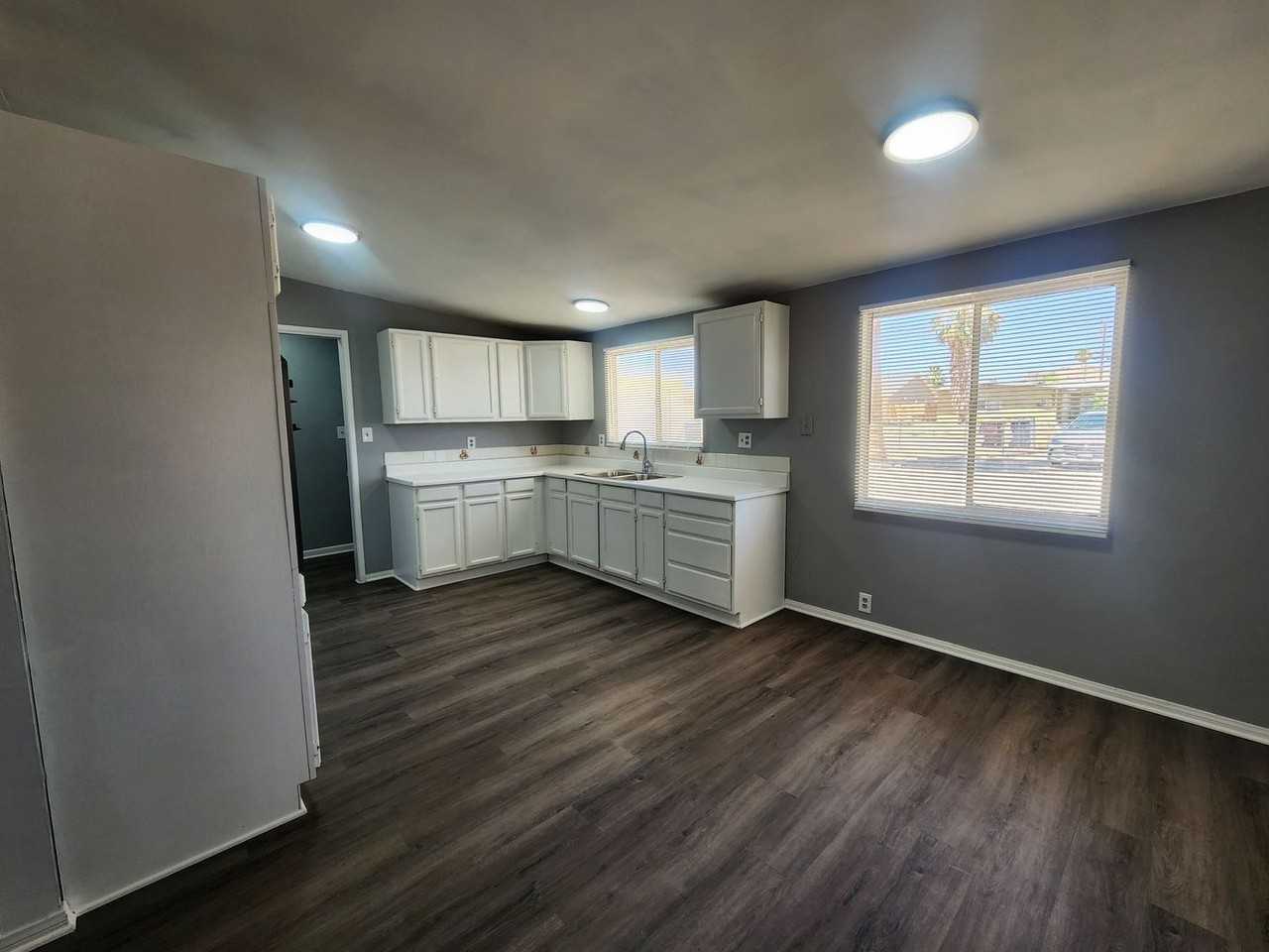 72255 Sunnyvale Dr - Photo 4 of 14