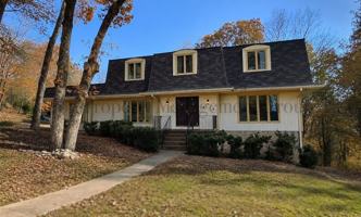 featured image of 5312 Fairview Rd