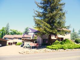featured image of 3261 La Canada Dr