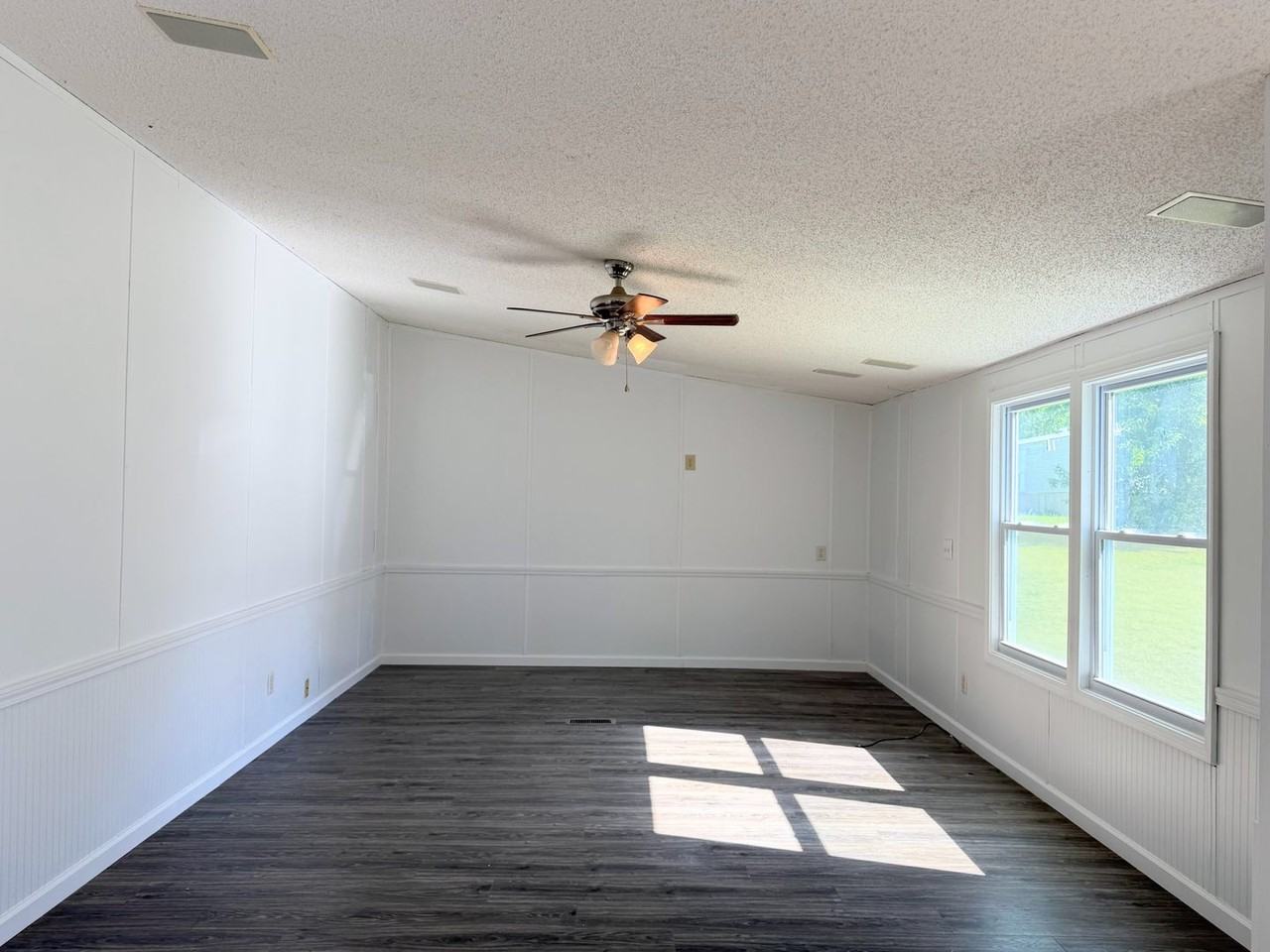 506 1st Ave W Apt 4 - Photo 7 of 18