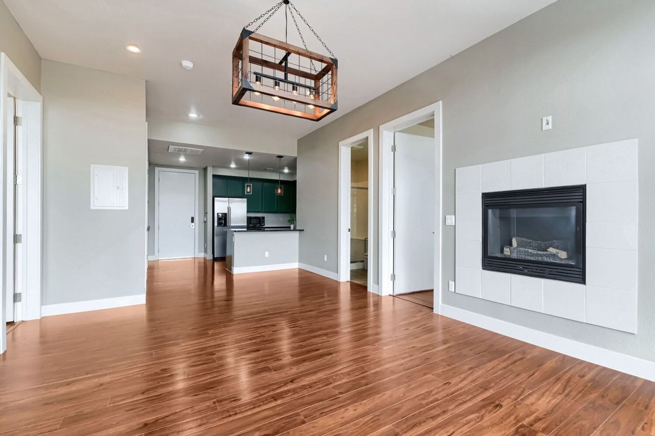 1488 Madison St #505 - Photo 5 of 17