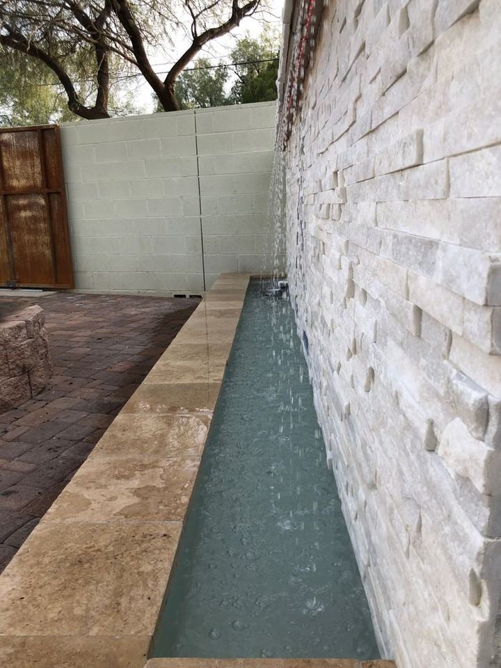 2430 E 6th St - Photo 2 of 22