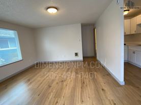 Convenient 1 bed 1 bath Units! - Photo 1 of 1