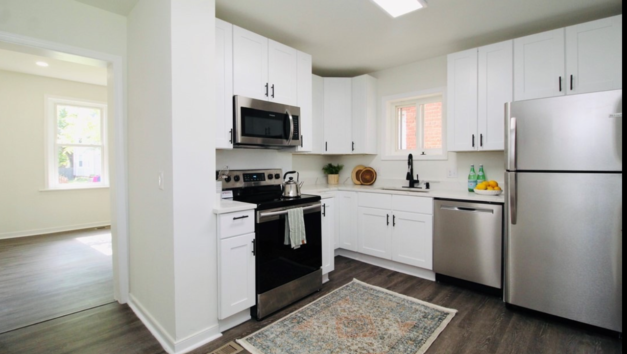 3007 Moss Side Ave - Photo 4 of 13