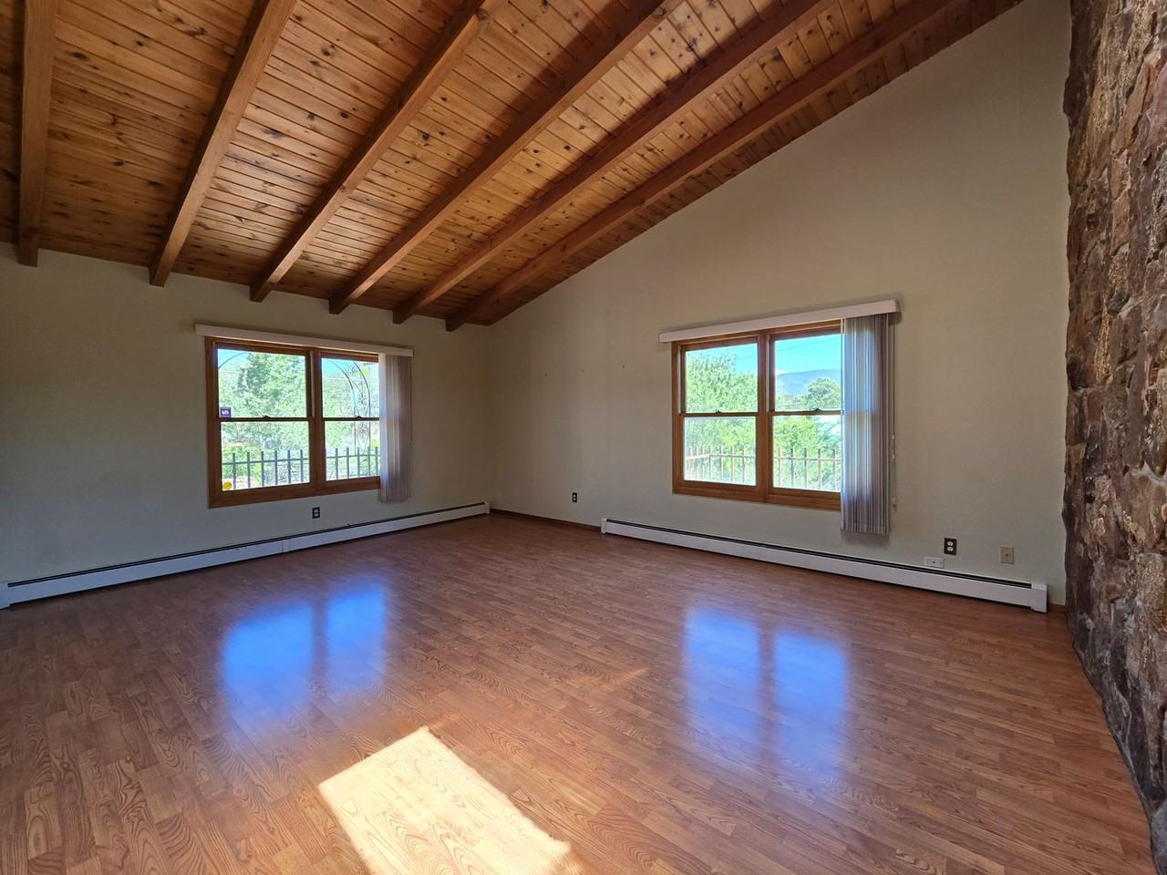 166 Galisteo Ln - Photo 6 of 36