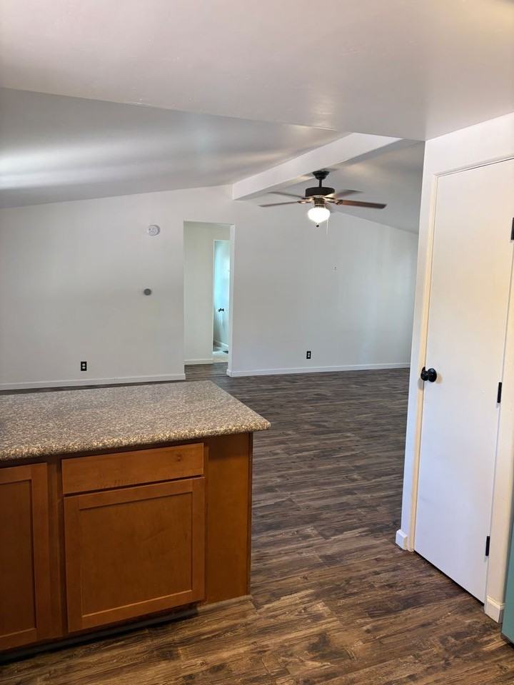 2640 Thunder Mountain Rd - Photo 7 of 25