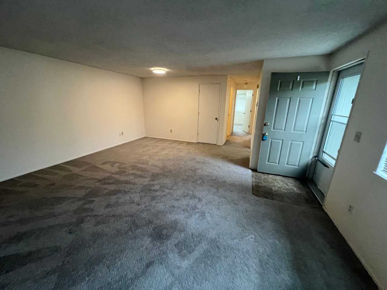 1707 Se 145th Ct - Photo 7 of 14