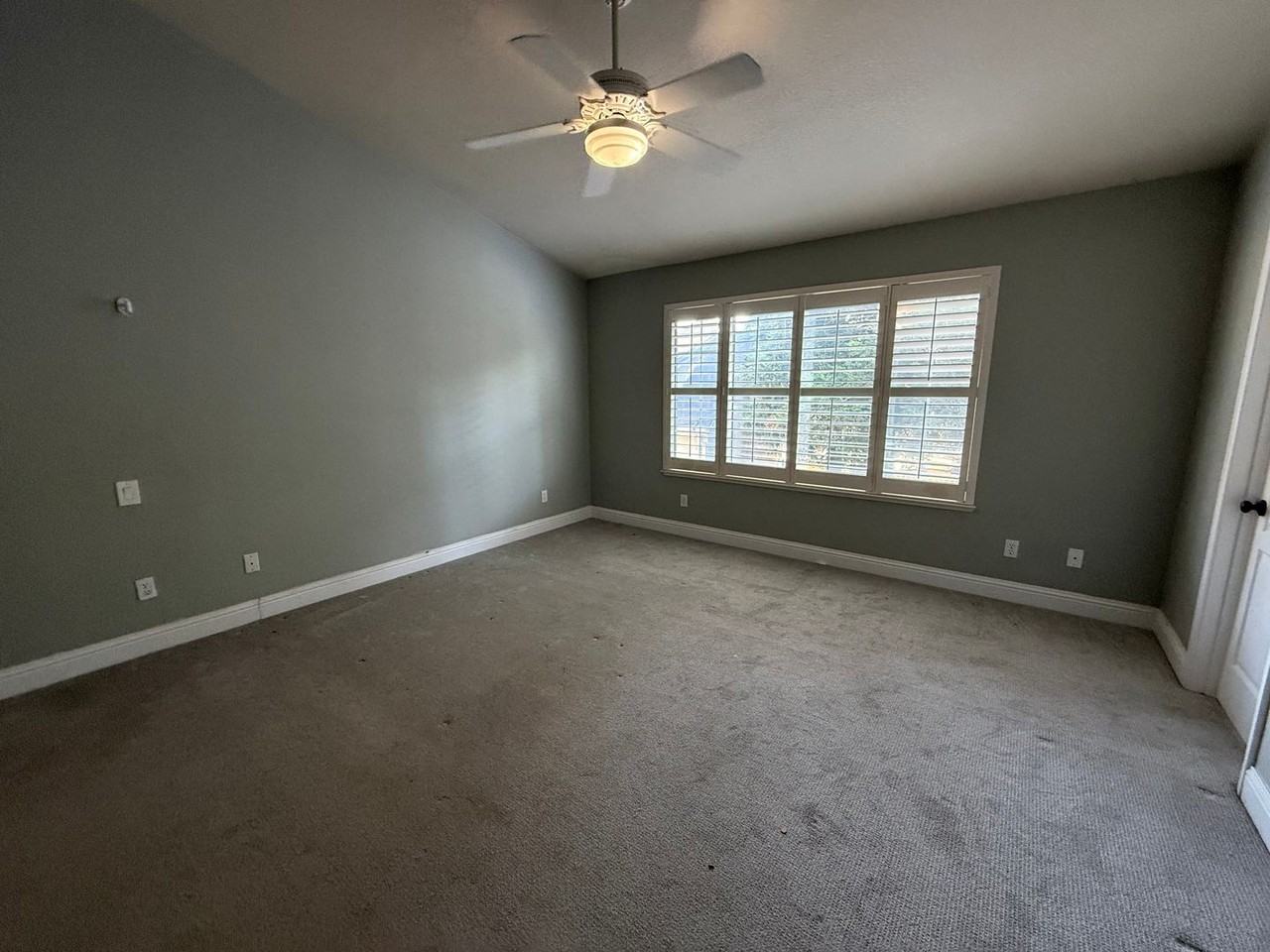 9448 Cedarview Way - Photo 7 of 15
