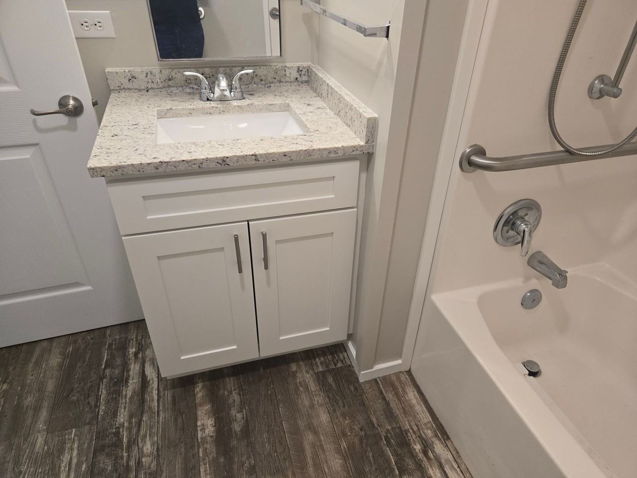 7304 Riverview Dr - Photo 6 of 12