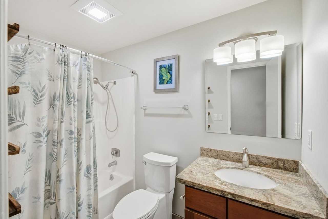1300 Regency Cir - Photo 7 of 13