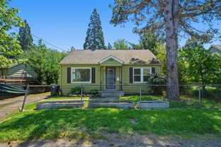 6044 Se Henderson St - Photo 1 of 1