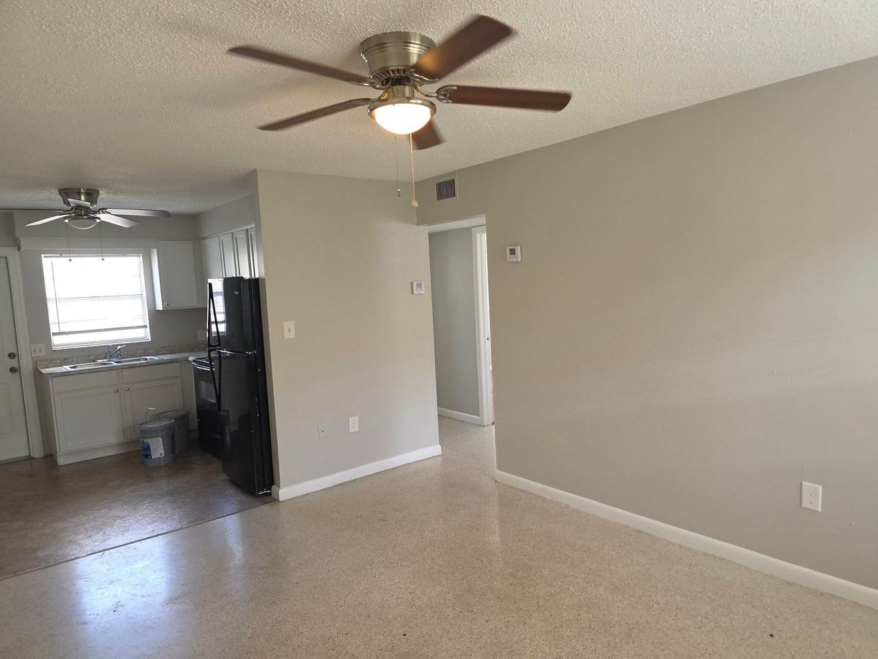 3024 Martin St - Photo 2 of 6