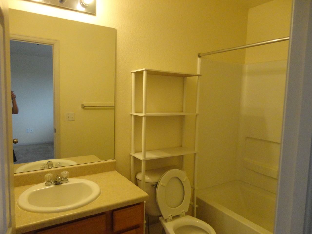 221 Audubon Dr - Photo 6 of 7