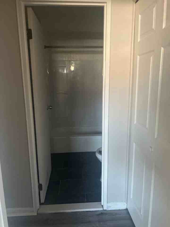 100 PROSPECT AVE - Photo 7 of 17