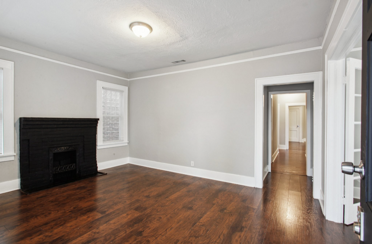 1203 E 38th St - Photo 4 of 21