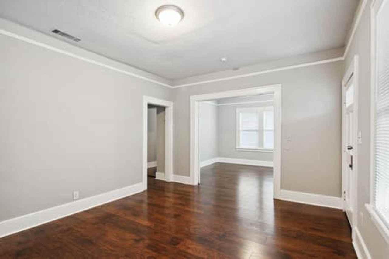 1203 E 38th St - Photo 5 of 21