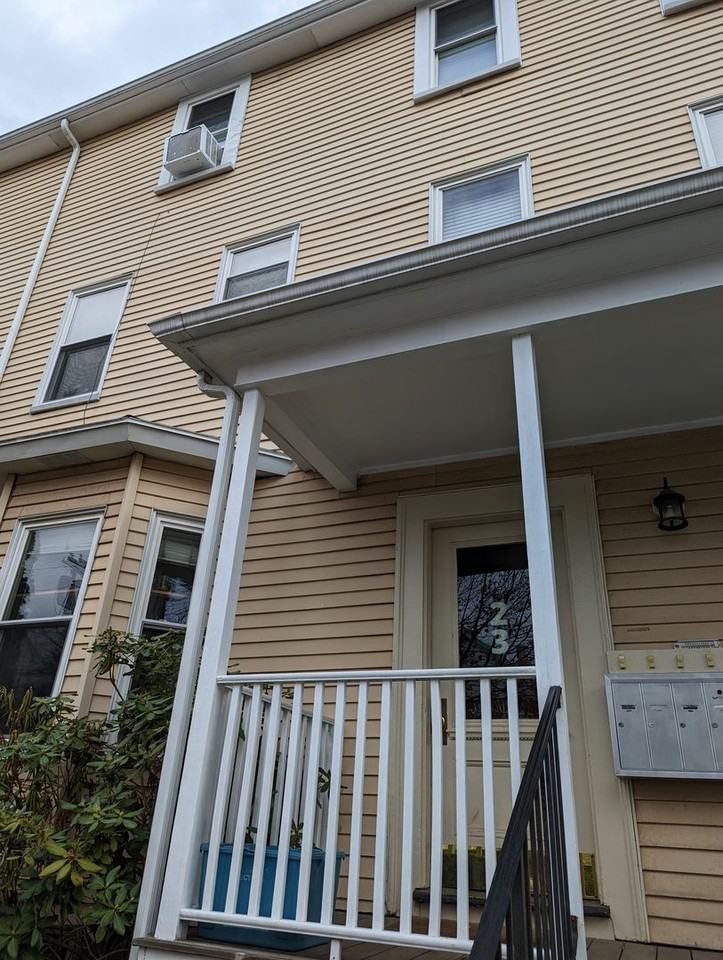 23 Prescott St - Photo 3 of 17