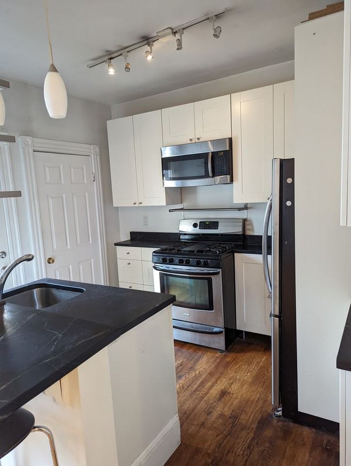 23 Prescott St - Photo 5 of 17