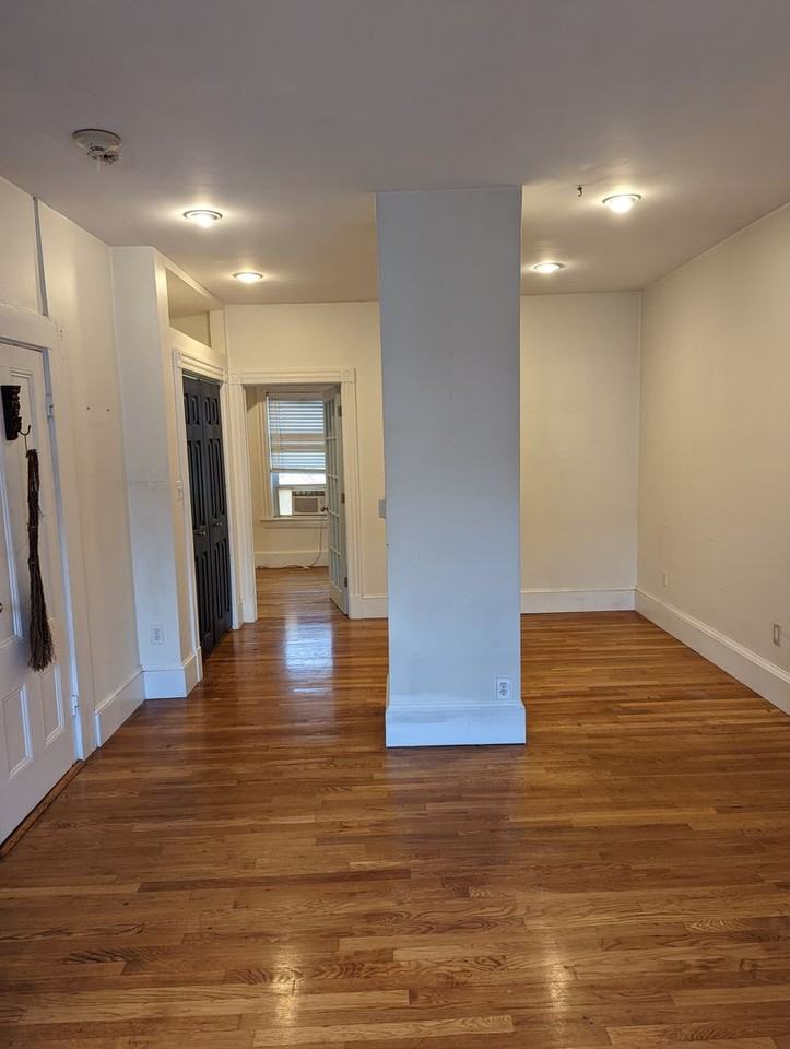 23 Prescott St - Photo 6 of 17