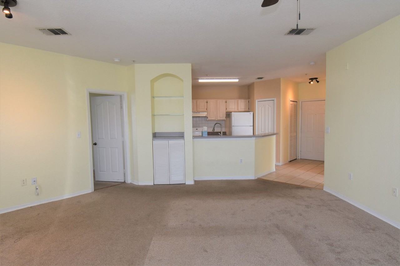 5809 Legacy Crescent Pl #203 - Photo 6 of 14