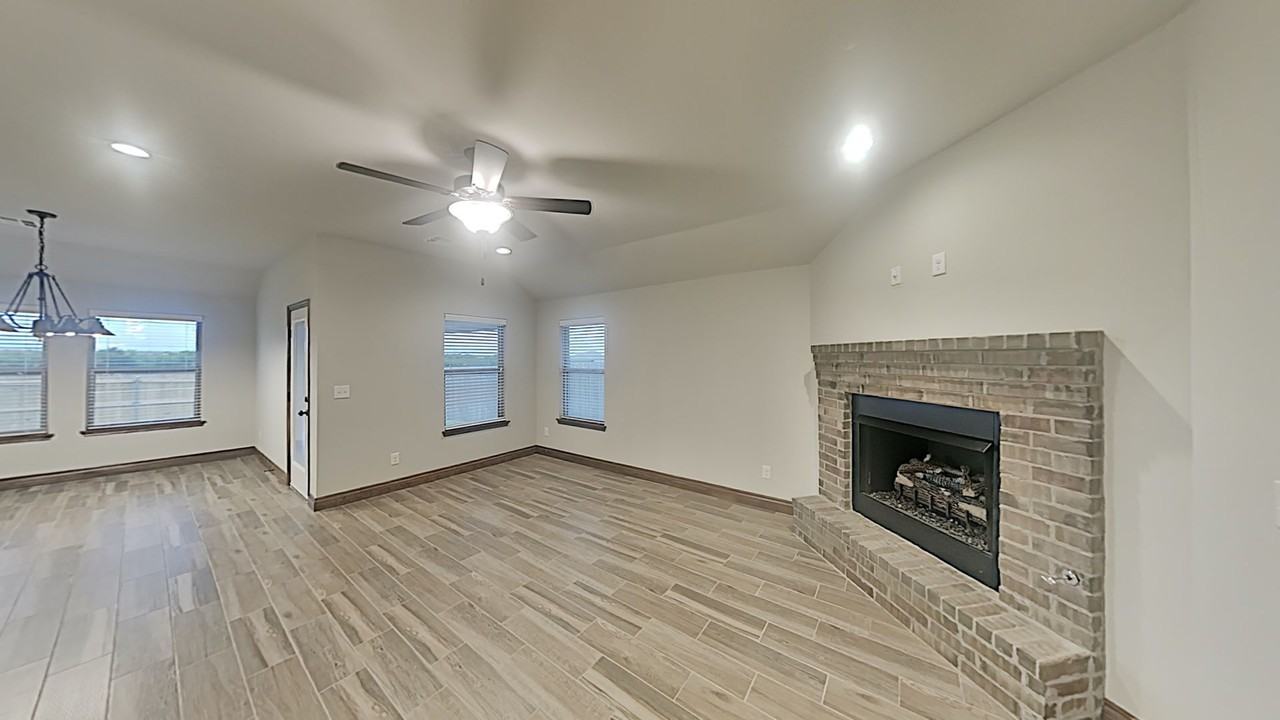 12821 Double V Dr - Photo 5 of 22