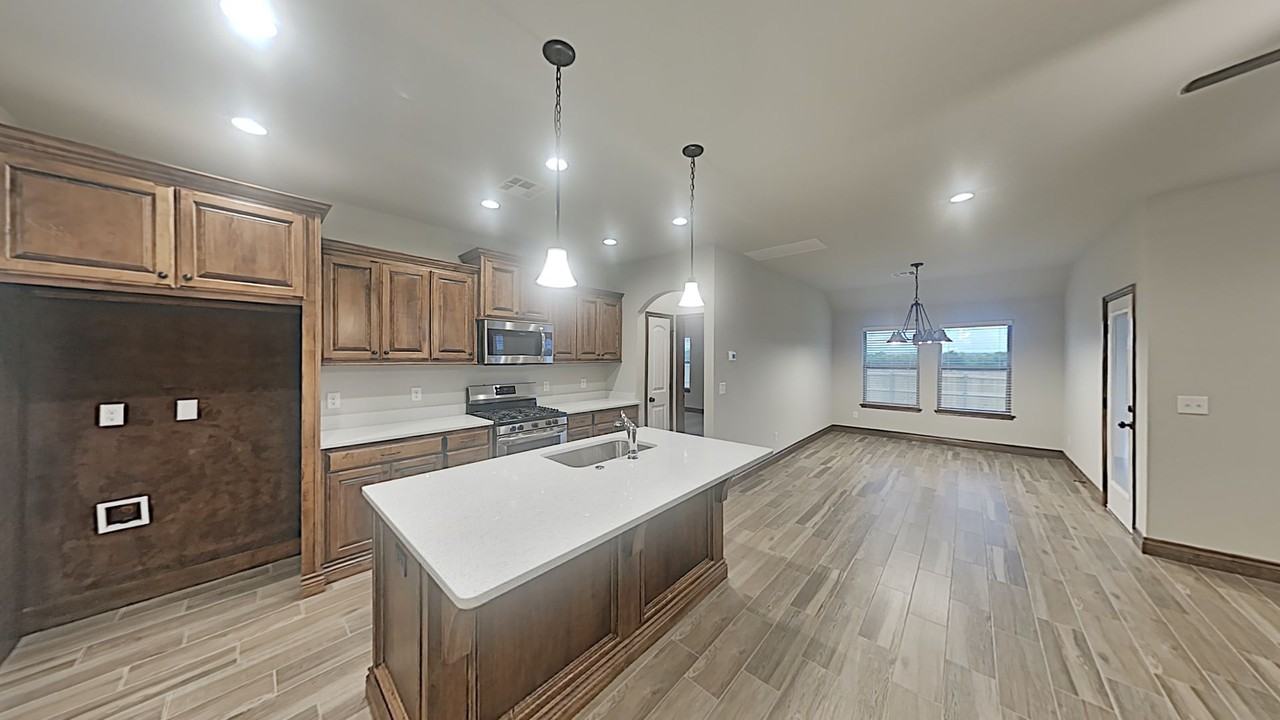 12821 Double V Dr - Photo 6 of 22