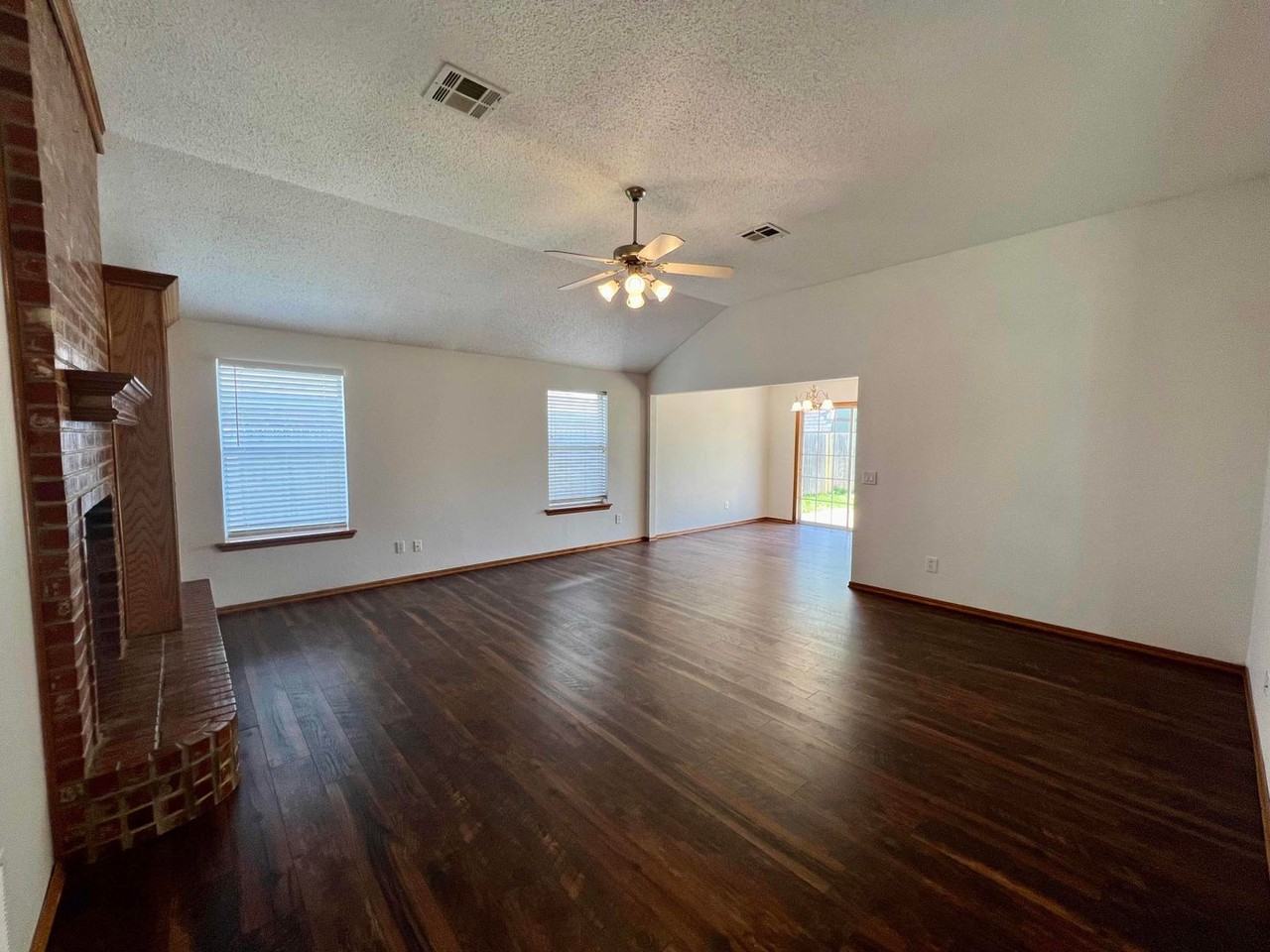 12408 Sw 12th St - Photo 2 of 16