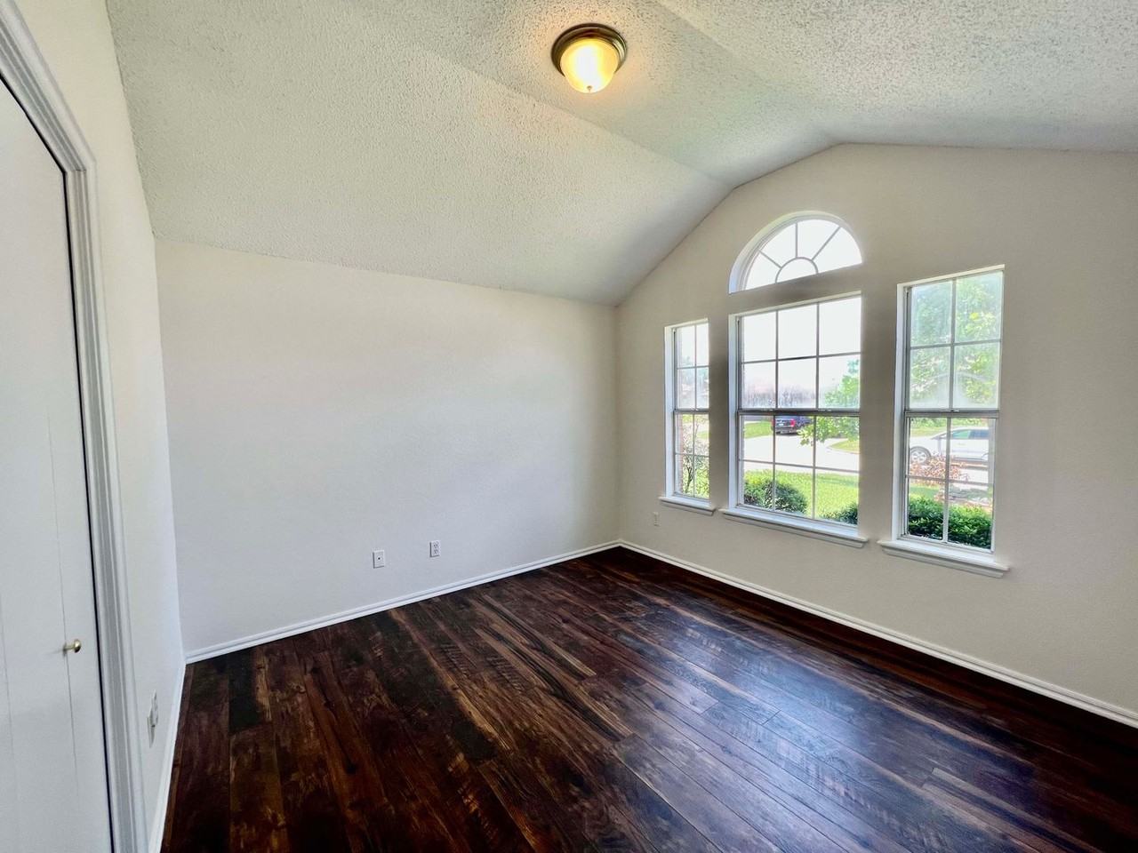 12408 Sw 12th St - Photo 6 of 16