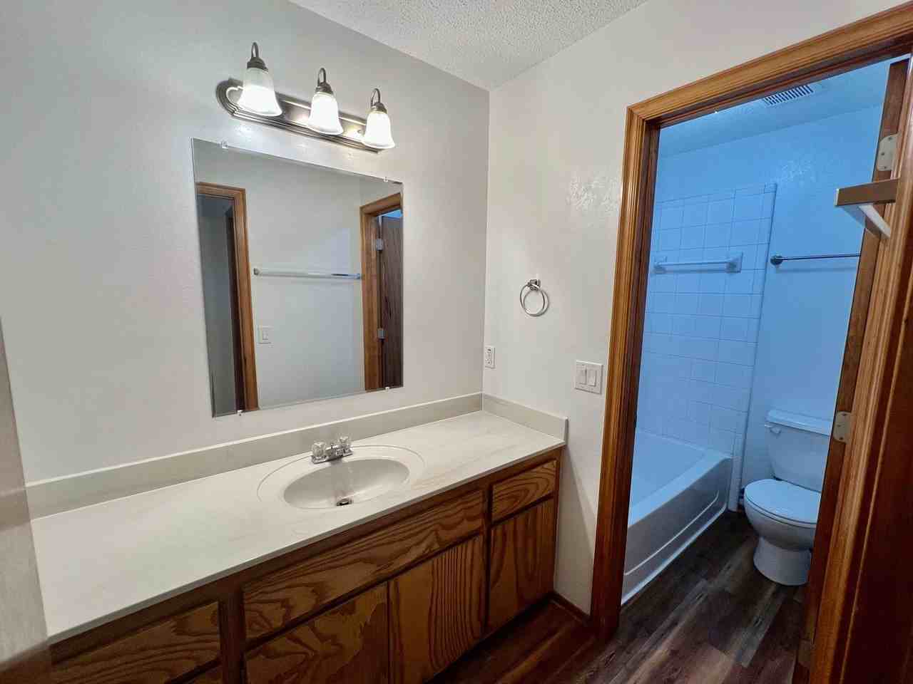 12408 Sw 12th St - Photo 7 of 16