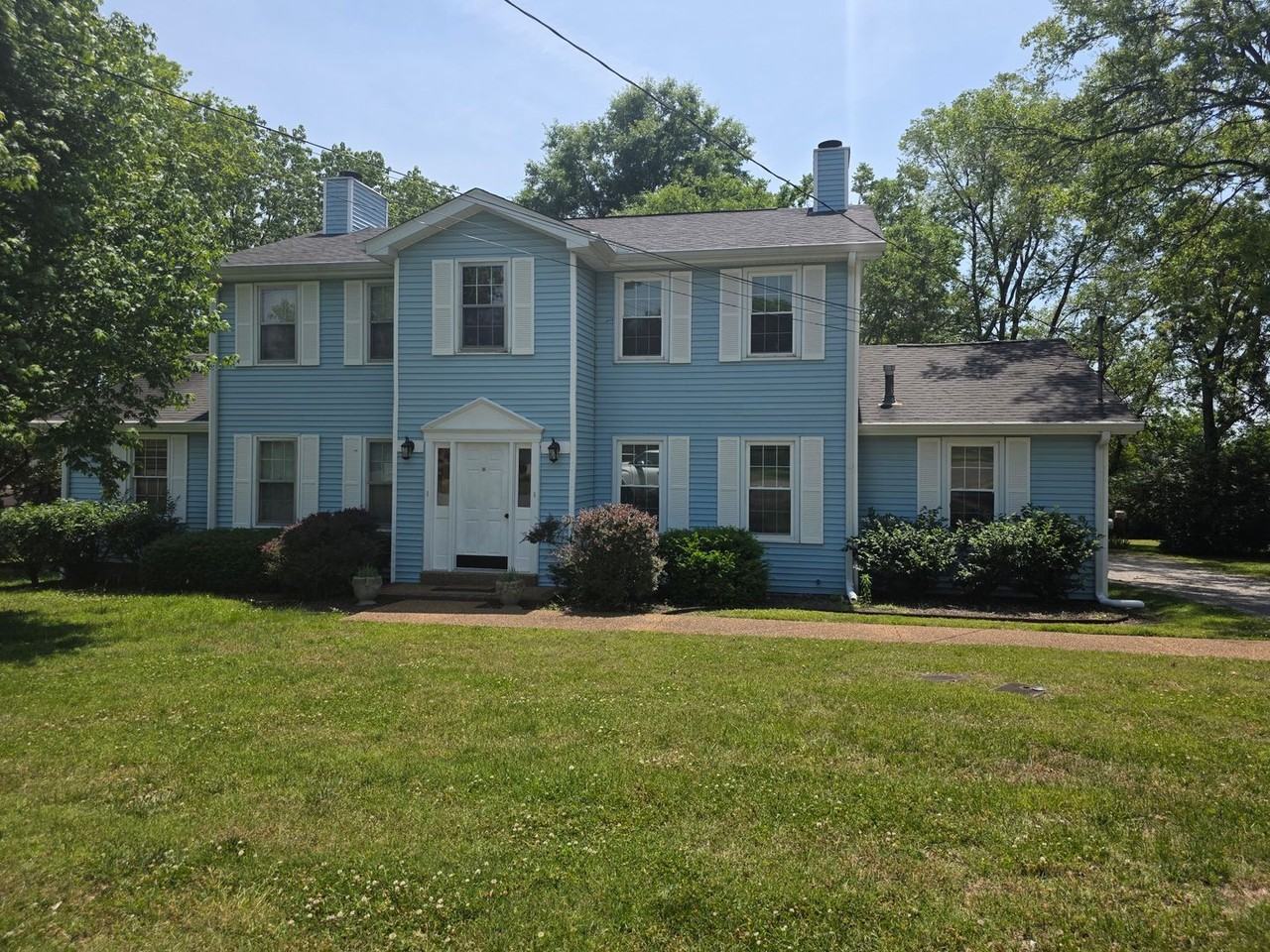 104B Twin Oaks Ct - Photo 2 of 15