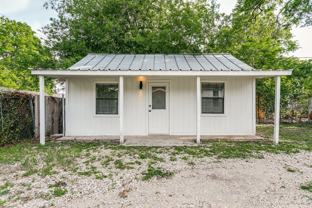 1121 Essex St #3 - Photo 1 of 1