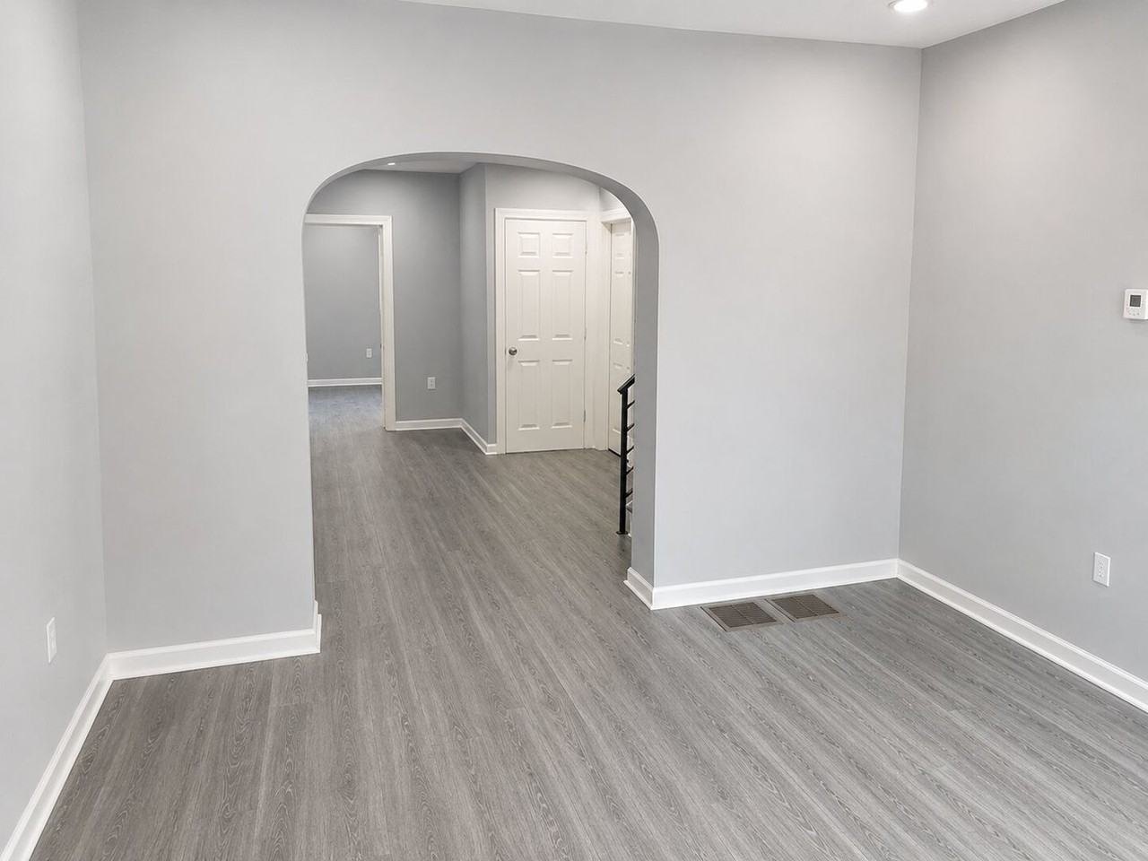 1212 N Randolph St - Photo 3 of 23