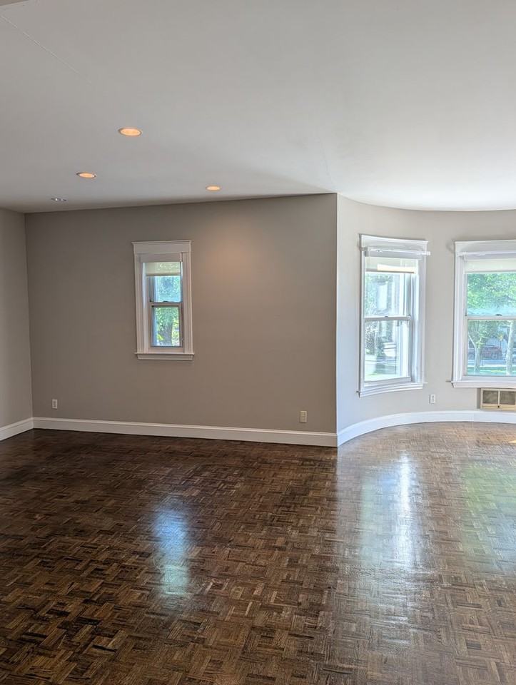 416 Commonwealth Ave - Photo 2 of 23