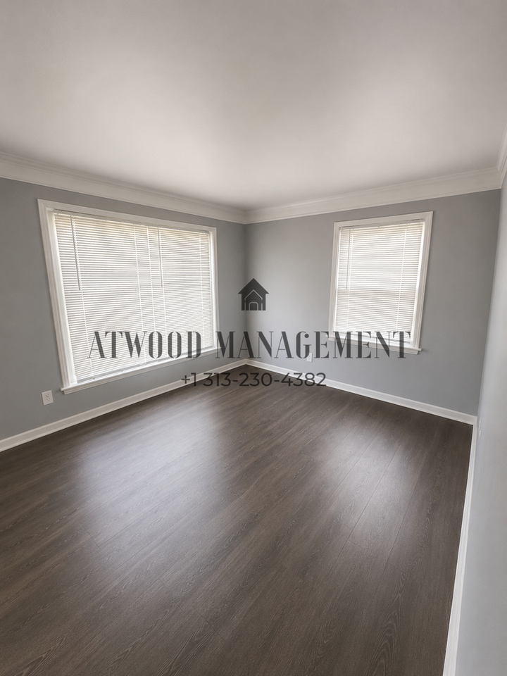20255 Harned St - Photo 2 of 8