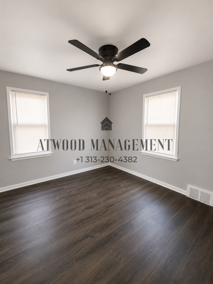 20255 Harned St - Photo 6 of 8