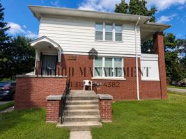 featured image of 17815 Mcintyre St
