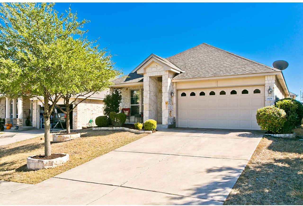 1808 Sand Creek Rd - Photo 2 of 26