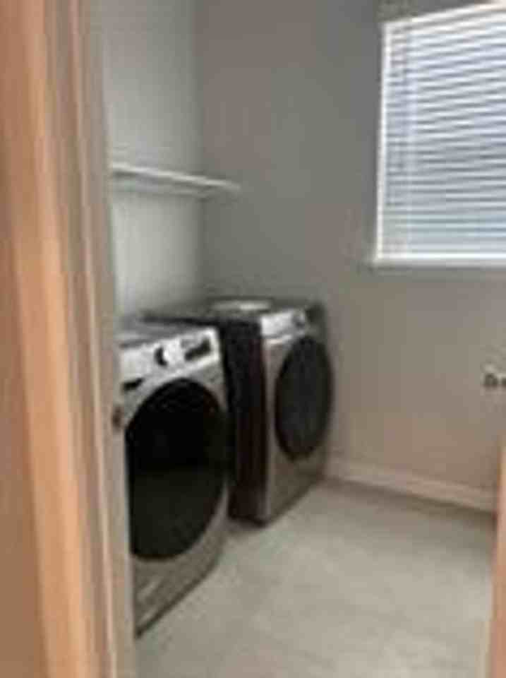 136 Green Knoll Ln - Photo 7 of 17