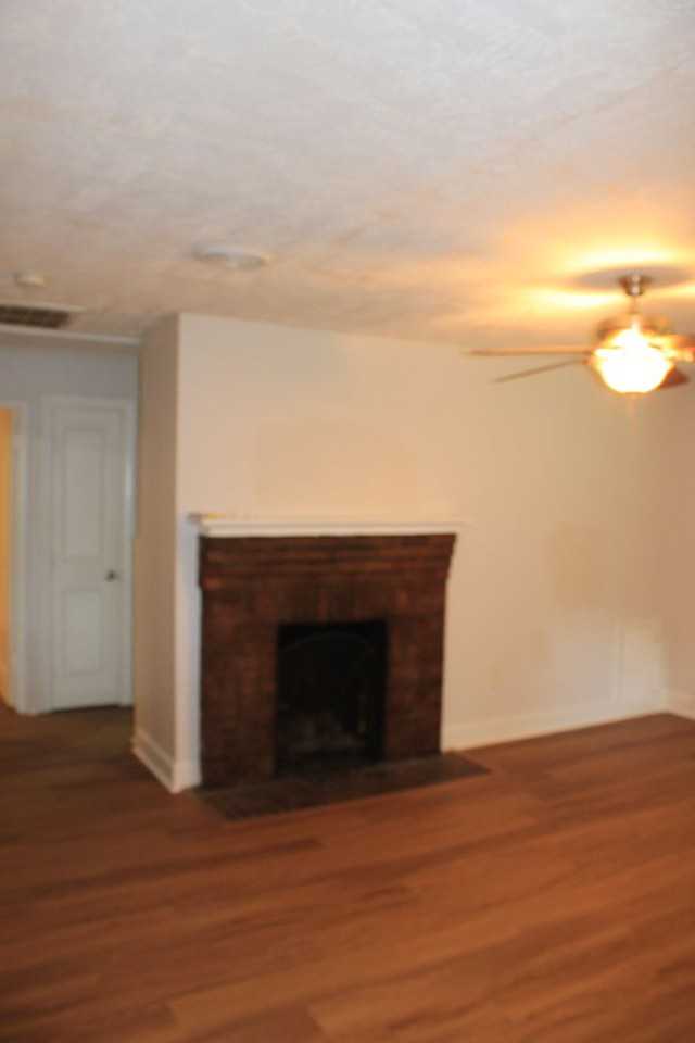2355 Devere St - Photo 3 of 29