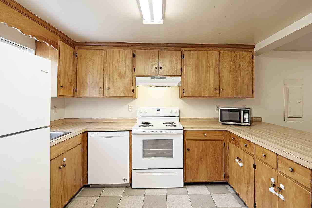 1411 Short 18th St #B - Photo 5 of 10