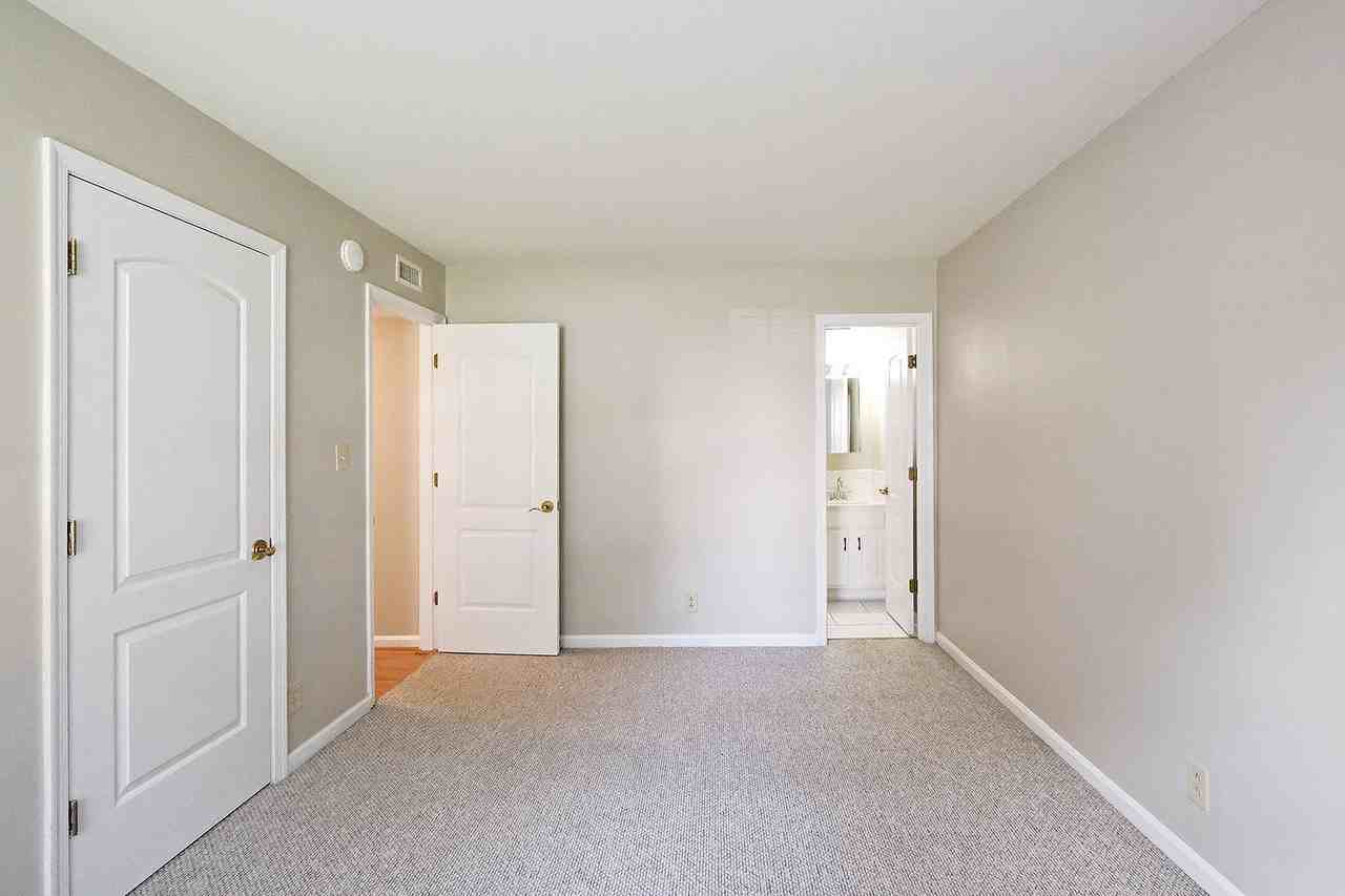 1223 Villa Ln #D - Photo 7 of 13