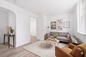 featured image of 126 W 9th Ave