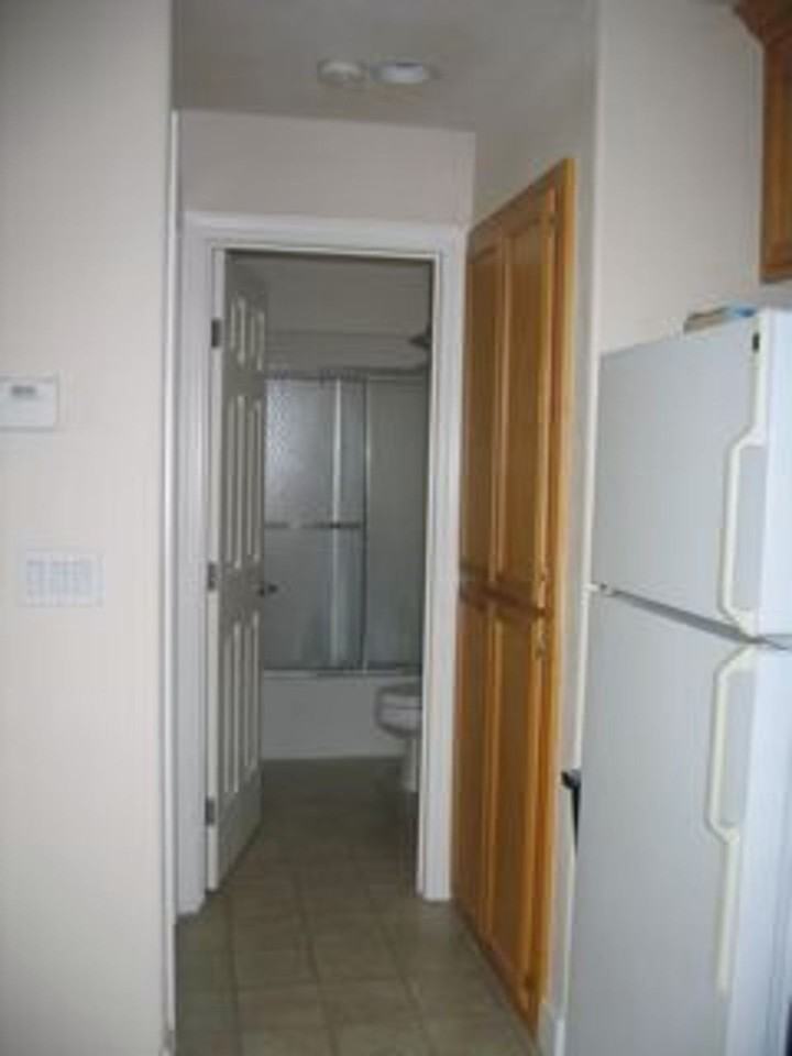 647 Mcginnis Cir - Photo 7 of 34