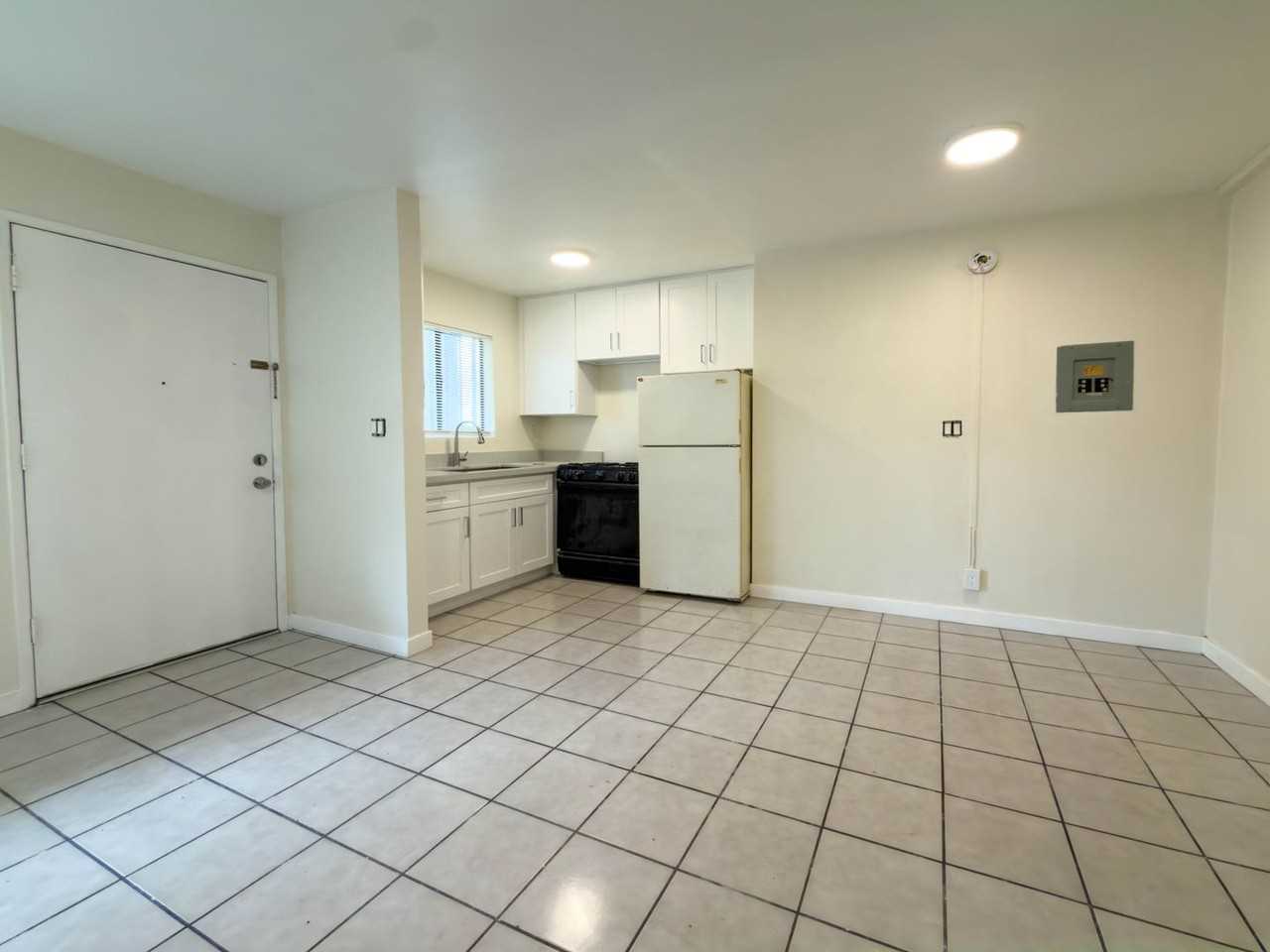 322 N Benton Way - Photo 6 of 9