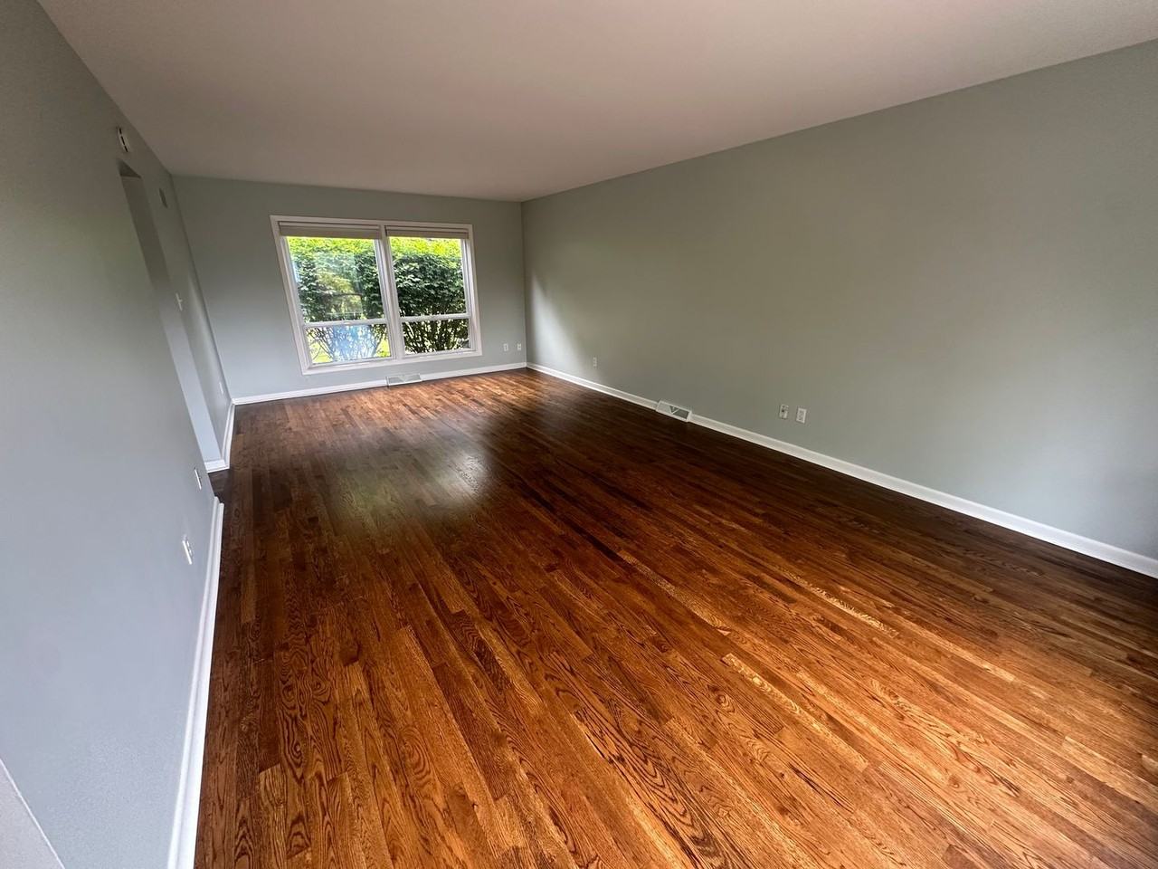 848 Stinson Ct - Photo 3 of 32