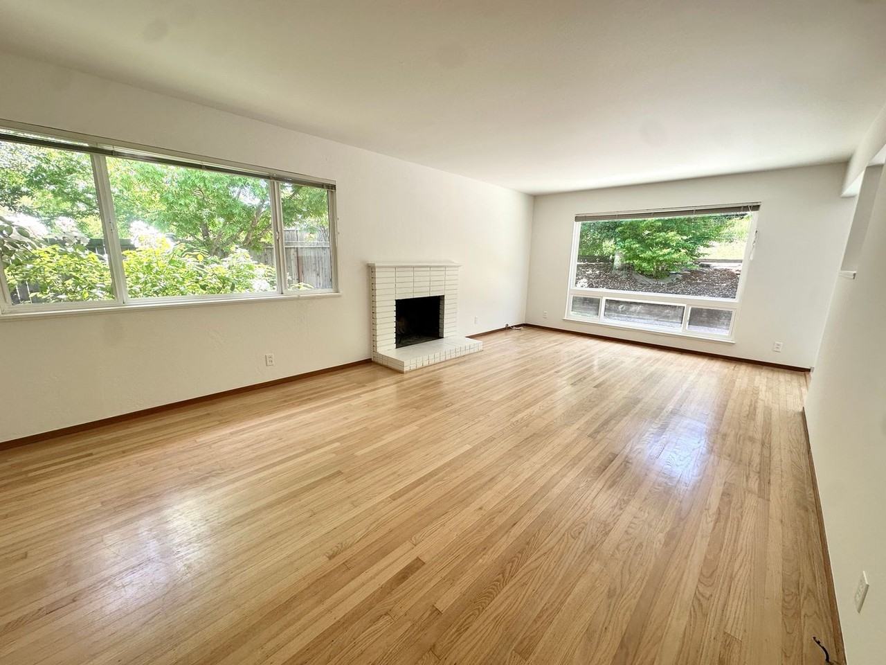 648 Tanbark Ter - Photo 2 of 29
